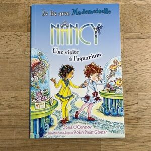 Nancy Une Visite a l'aquarium Je lis avec Mademoiselle Children's French Book